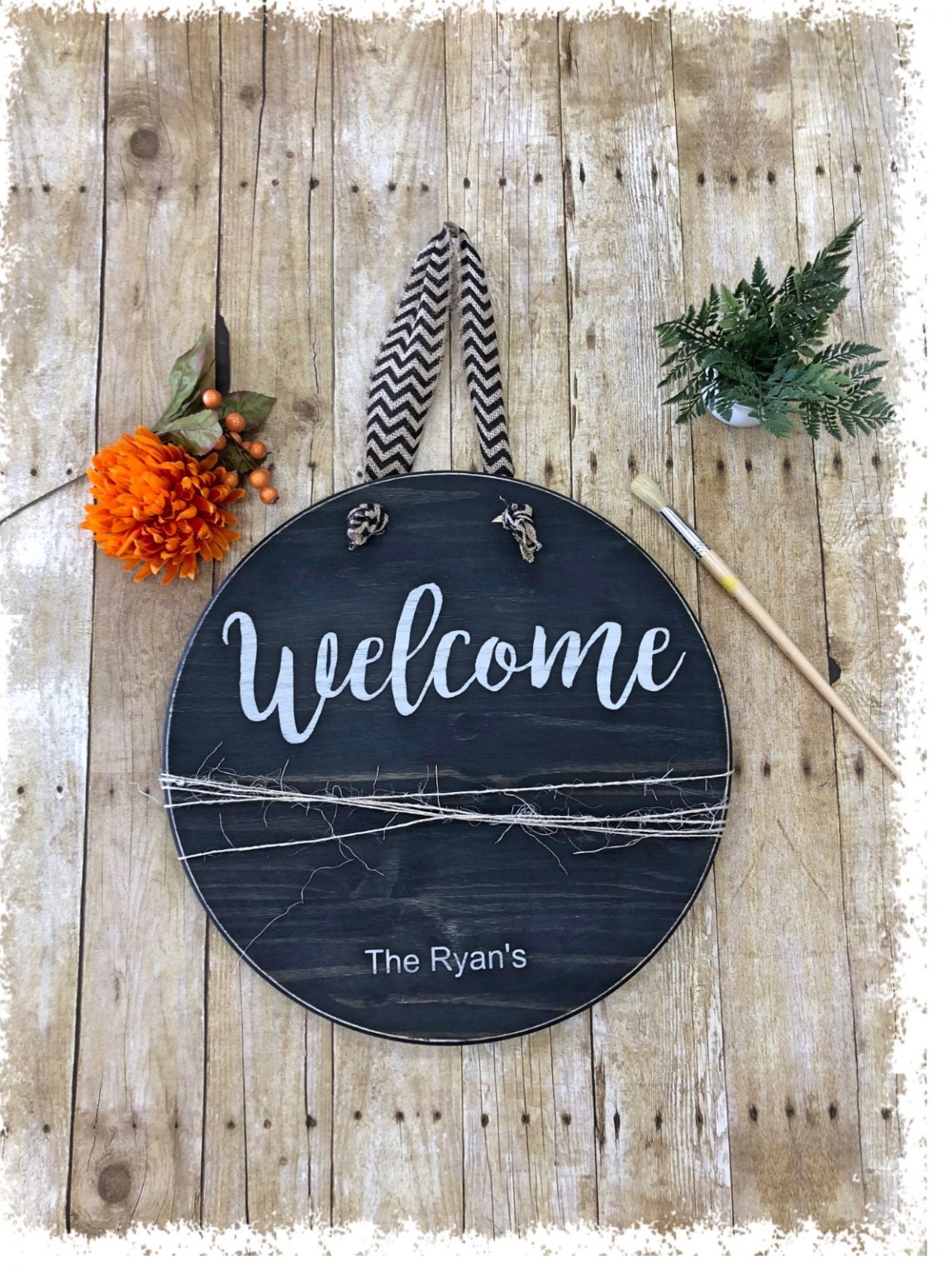 ROUND SIGN The Crafty Nest DIY