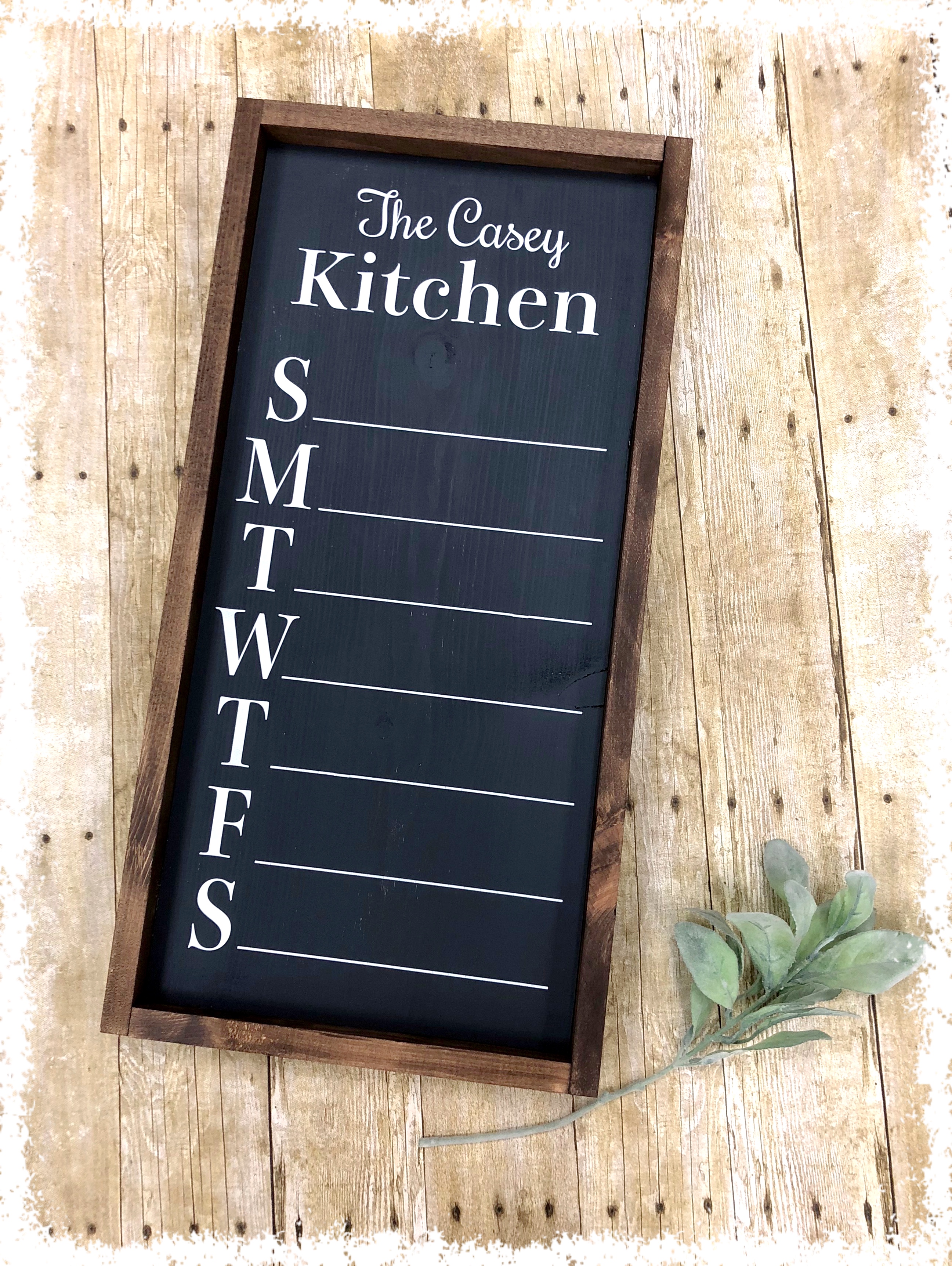 CUSTOM CHALK MENU BOARD The Crafty Nest DIY