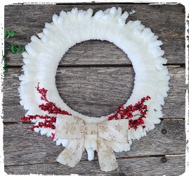 Chunky Yarn Holiday Wreath $45.00